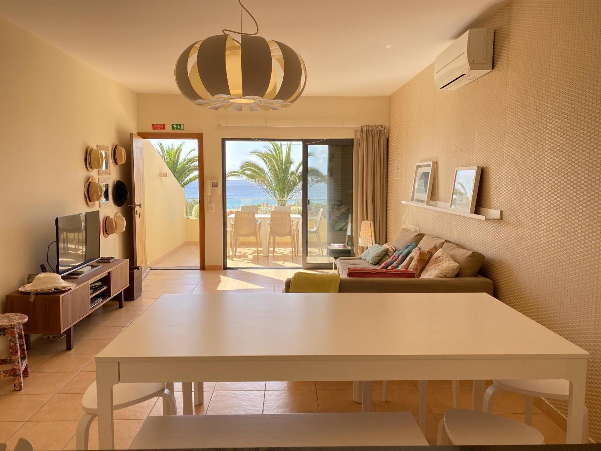 Casa Das Pedras Pretas - By Wehost Porto Santo Exteriör bild