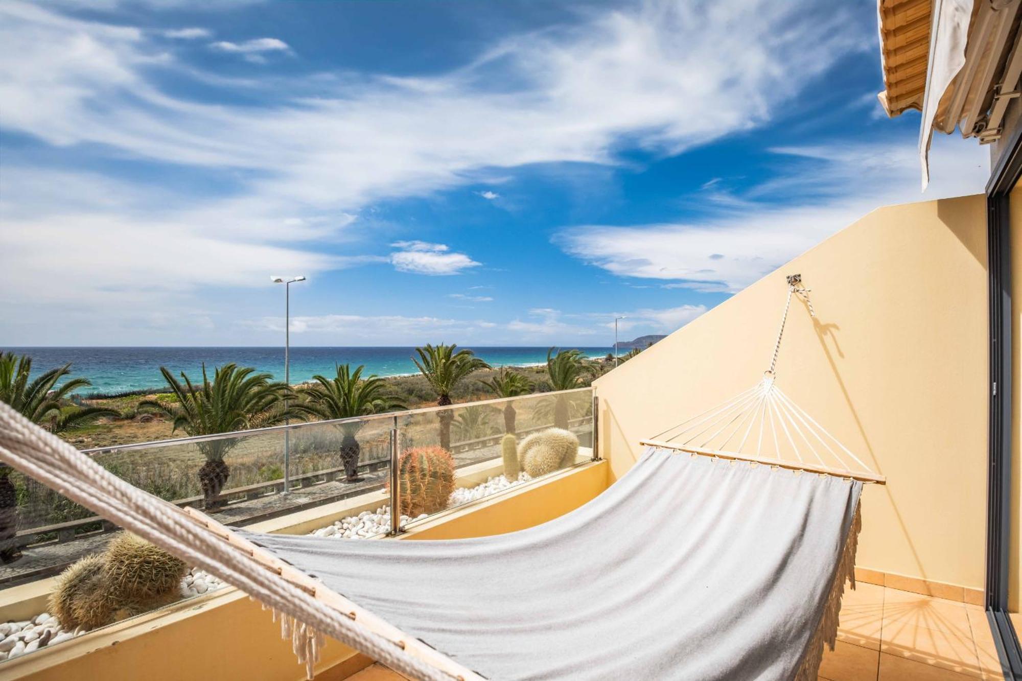 Casa Das Pedras Pretas - By Wehost Porto Santo Exteriör bild